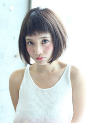 前髪が眉上です.bmp